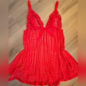 Elegant Red Lace Chemise
